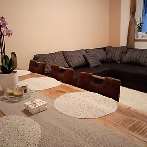  Apartment Of Koezraktar