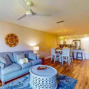 https://ciboney-4015.panamacity-beachhotels.com